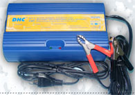 CARGADOR PARA BATERIAS DE PLOMO 12V 2A SC212PE     CARGA TAMBIEN BATERIAS TIPO AGM, GEL, VRLA, SLI Y  CAL/CAL PODER DE AUTOREGULACION, PROCESO DIGITAL; CARGADOR  DE BATERIA / MANTENIMIENTO DE CARGA DESULFATACION: RECUPERA UNA BATERIA SULFATADA, ASI  COMO 