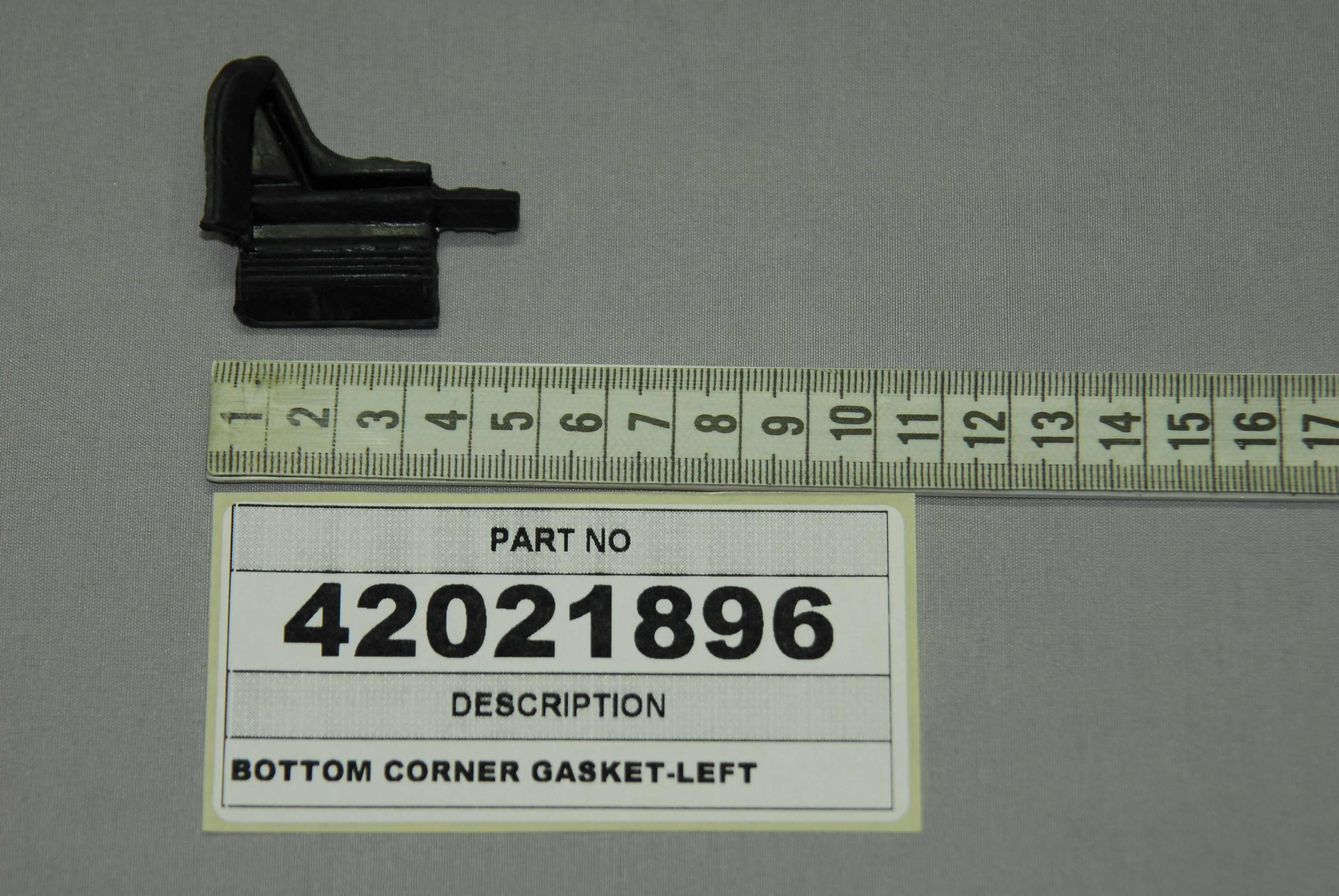 BOTTOM CORNER GASKET-LEFT - 42021896 - VESTEL